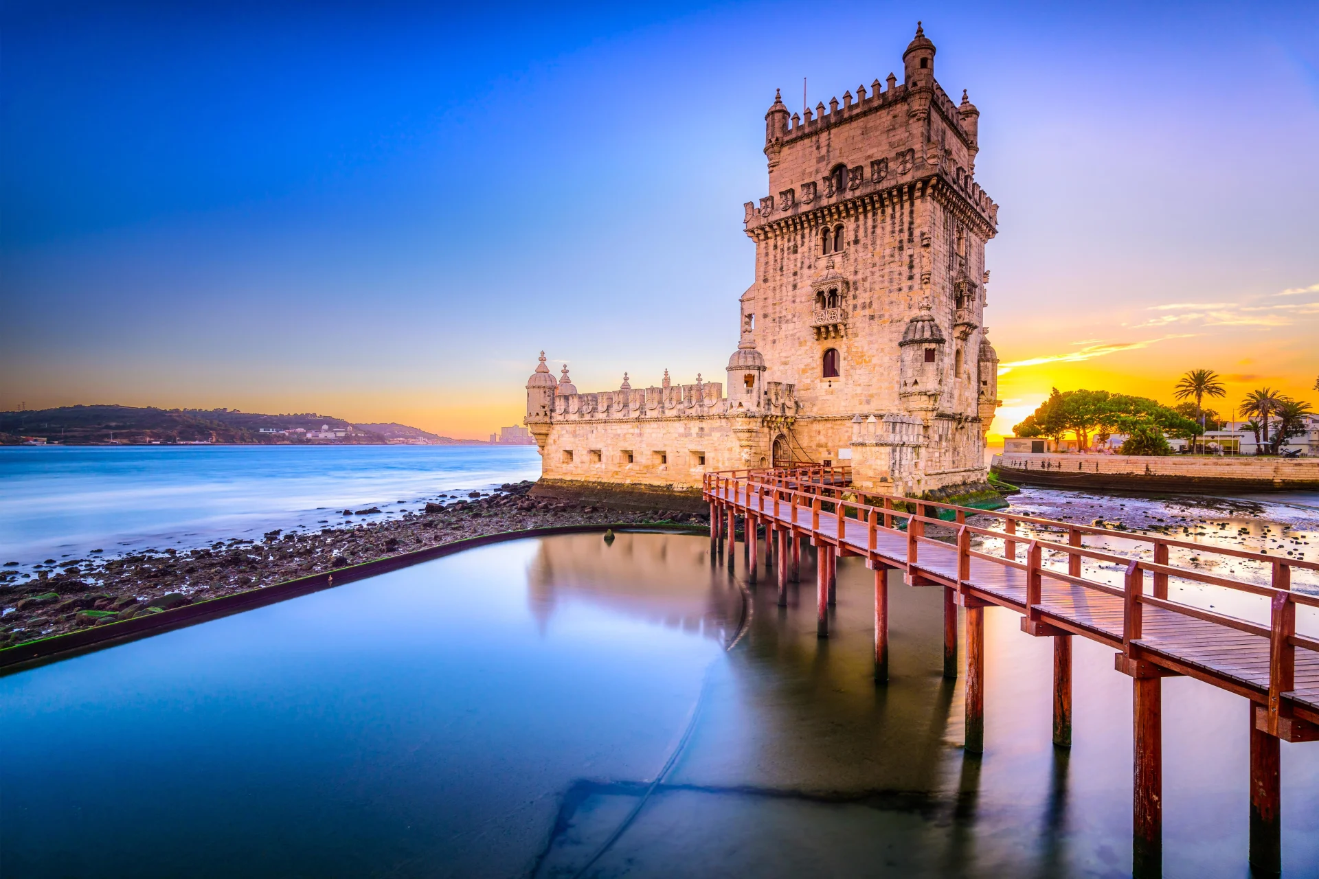 Viagem em grupo para Portugal e Espanha — Uma Viagem pelos Encantos da Península Ibérica