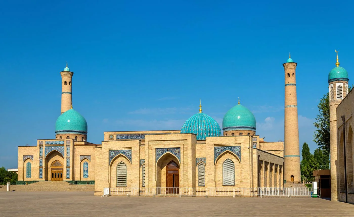 Viagem em grupo para Cazaquistão, Quirguistão, Tajiquistão e Uzbequistão — Entre Oásis e Cúpulas Azul-Turquesa